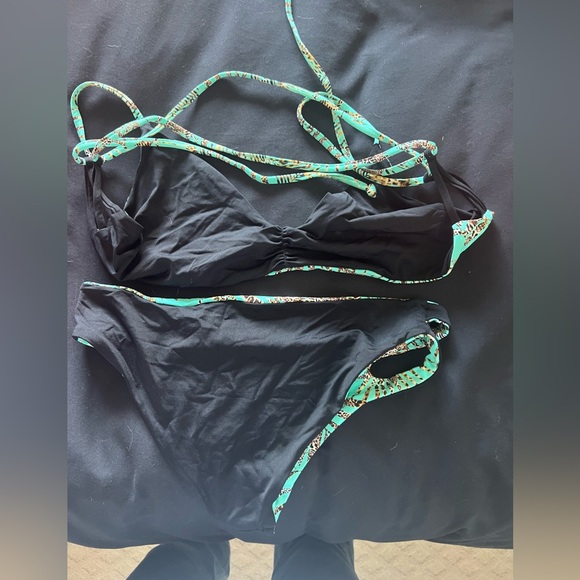 LSpace bikini - Picture 2 of 3